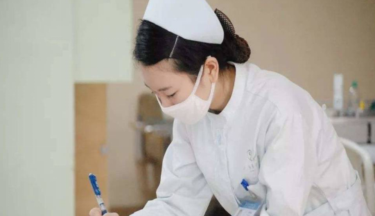 護理專業可以報考衛生資格證嗎