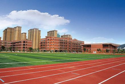 初中畢業讀五年制大專好嗎