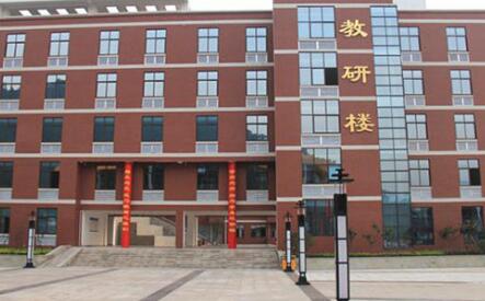 四川通江高明職業(yè)學(xué)校宿舍環(huán)境怎么樣