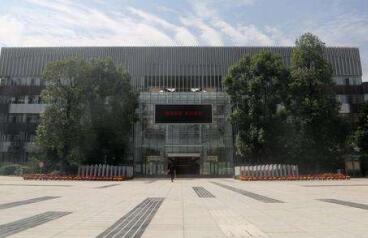 四川育英醫(yī)科校