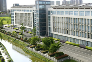 德陽護理專業 中專那個學校好