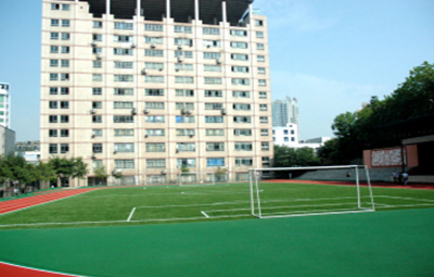 成都輕工工程學(xué)校