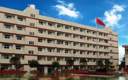 職高輟學一年還可以換個學校讀書嗎