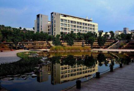 成都成工科技工程技工學(xué)校