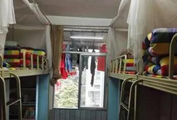 成都成醫一附院護士學校寢室環境怎么樣