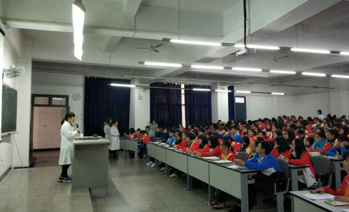 成都成醫一附院護士學校