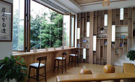 成都電子信息學校