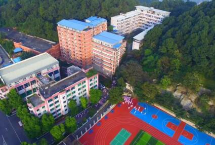 重慶市護士學校是不是在巴南魚洞