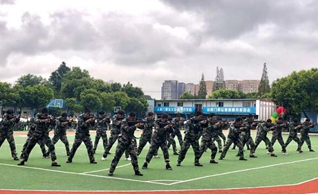 成都棠湖科學技術學校