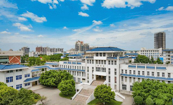 成都交通高級技工學校