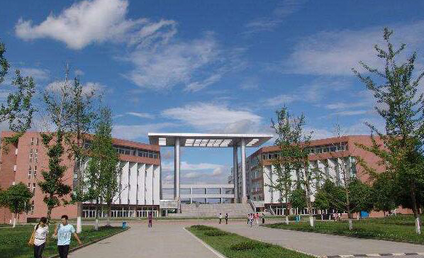 成都市工程職業技術學校