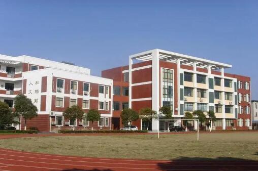 成都市青蘇職業中專學校