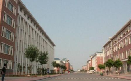 成都市青蘇職業中專學校地址、聯系方式