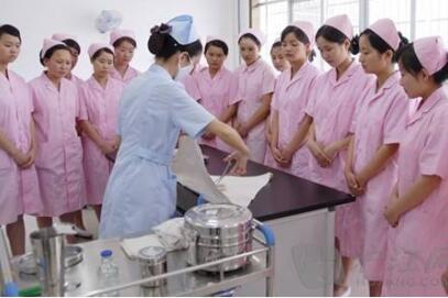 成都中醫藥大學附屬醫院針灸學校實訓