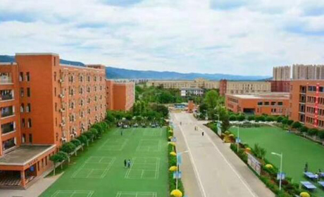 成都郫縣希望職業學校