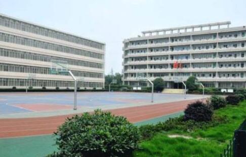 成都核瑞工程職業技術學校