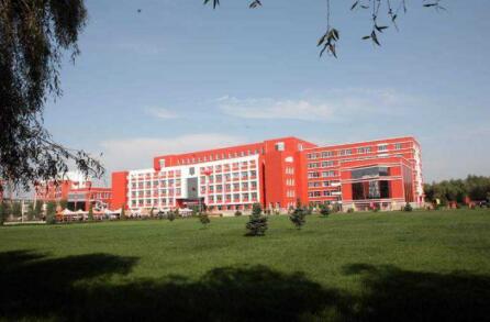 成都華夏旅游商務(wù)學(xué)校