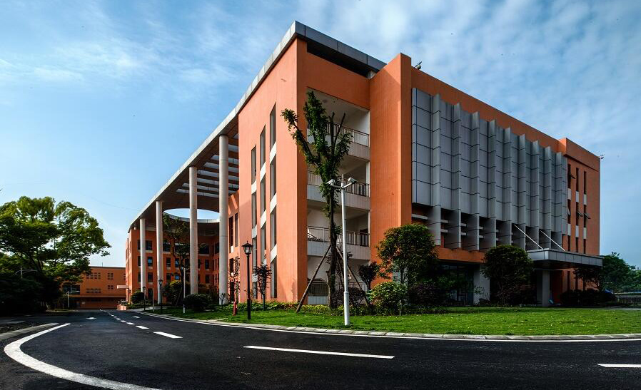 成都市溫江區燎原職業技術學校