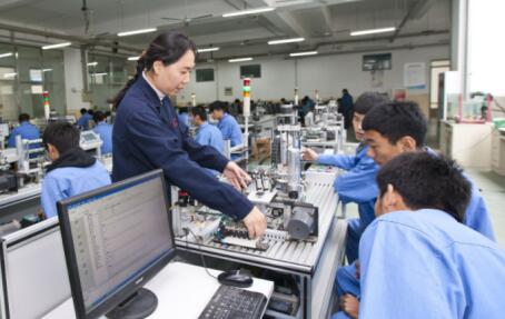 成都市莊園機(jī)電職業(yè)技術(shù)學(xué)校地址、聯(lián)系方式