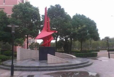 成都市莊園機電職業(yè)技術學校