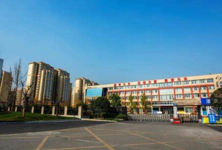 成都市蜀興職業(yè)中學(xué)宿舍環(huán)境