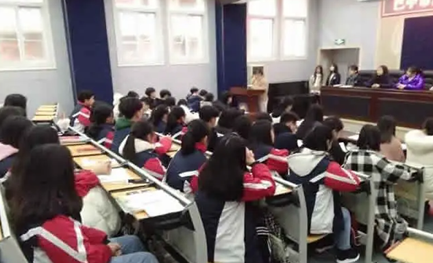 四川省巴中市職業(yè)中學(xué)