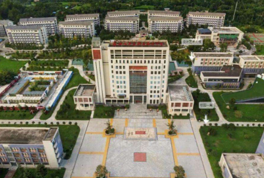 四川省蒼溪縣職業高級中學2023招生簡章