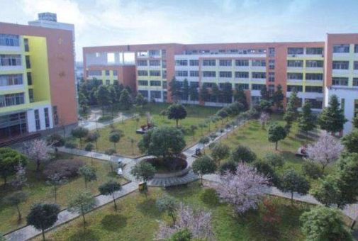 四川省崇州市職業(yè)中專學(xué)校2022招生簡章