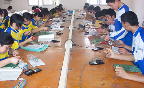 四川省德陽黃許職業(yè)中專學(xué)校