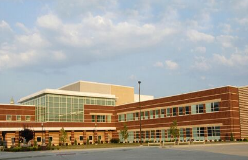 四川省峨眉山市職業技術學校是公辦還是民辦