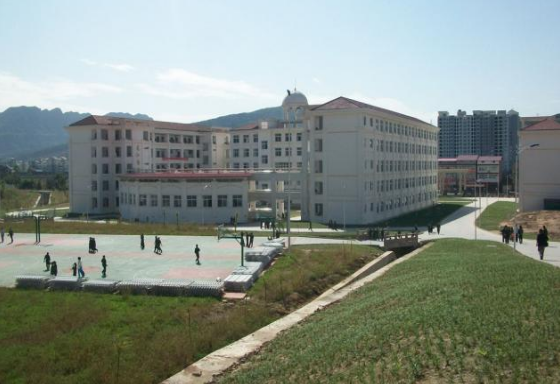 四川省劍閣職業高級中學校