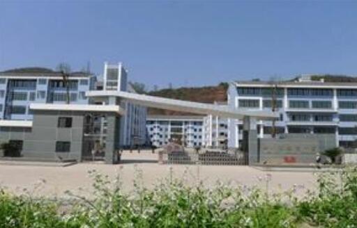 四川省滎經(jīng)縣職業(yè)高級中學(xué)環(huán)境和教學(xué)怎么樣