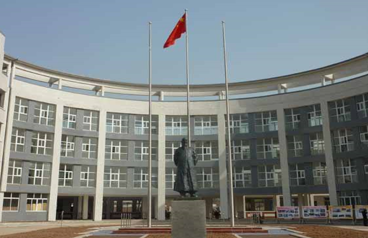 四川省張瀾職業技術學校是公辦還是民辦