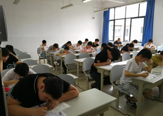 3+3是成人大專嗎