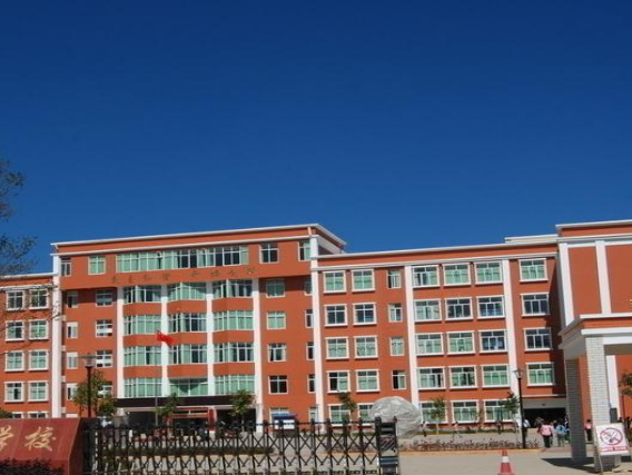 重慶藝才學校怎么樣