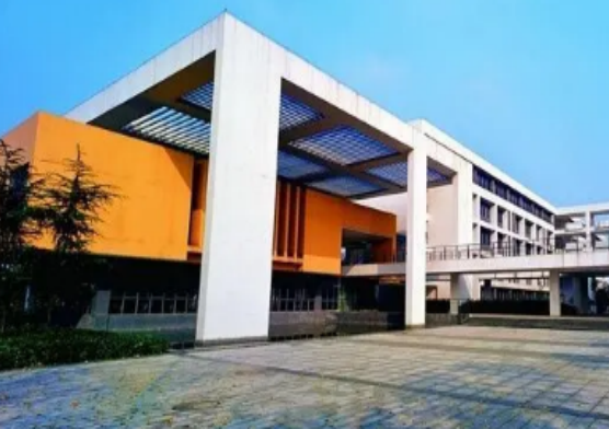 重慶工藝美術職業學校