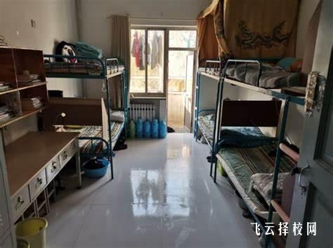 重慶市九龍坡區工藝美術學校怎么樣