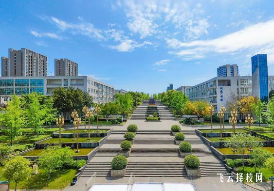 成都工業職業技術學校分數線 錄取分是多少