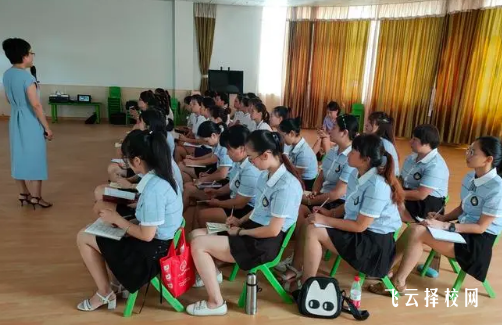 淺談成都幼師學校排名榜