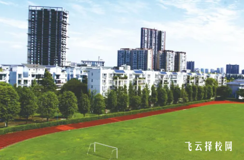 四川理工技師學院是公辦嗎