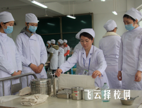 宜賓護(hù)士學(xué)校多少分能上