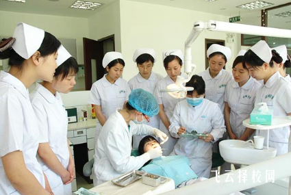資陽口腔職業學院口腔醫學專業介紹
