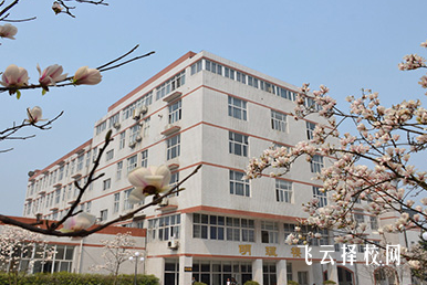 瀘州醫學院衛生學校涉外護理專業介紹