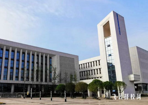 內江衛生與健康職業學院2024單招是面試還是筆試