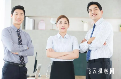 18歲是上技校還是上班