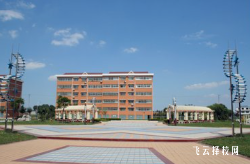 成都市現代職業技術學校2024什么時候招生