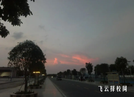 四川省甘孜衛生學校2024報名條件