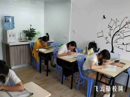 成都比較好的高考培訓機構