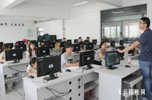 成人高考培訓(xùn)機(jī)構(gòu)哪個(gè)靠譜