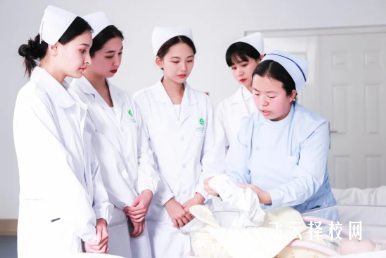 廣安市廣一外職業(yè)高中哪個(gè)專(zhuān)業(yè)前景好